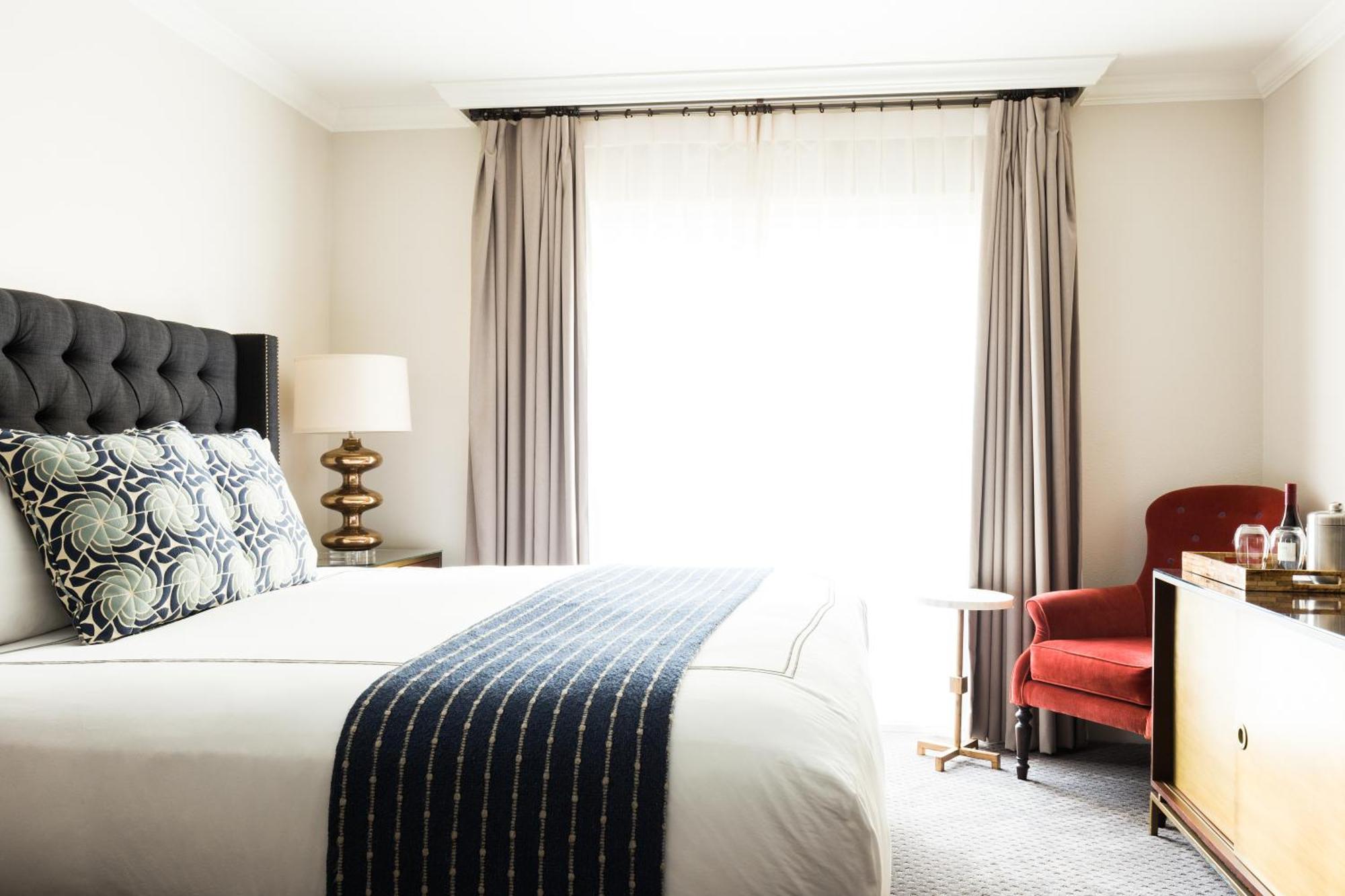 Deluxe King,566533959:JPEG