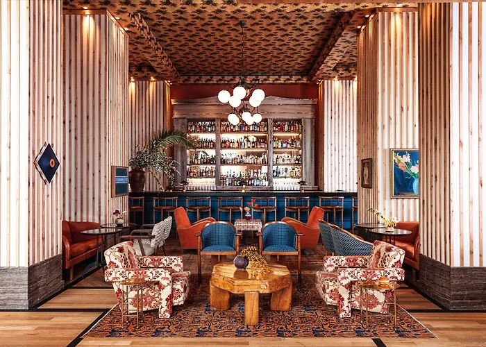 5 star hotel: Austin Proper Hotel, A Member Of Design Hotels