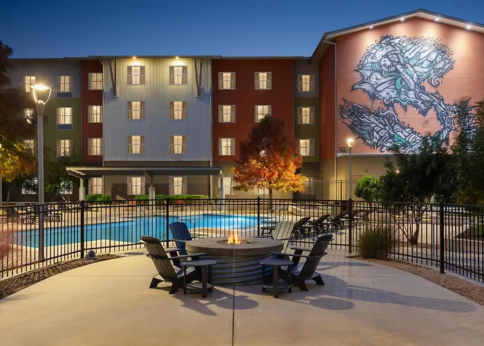 Homewood Suites Techridge Parmer @ I-35