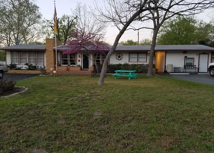 Vacation rental: Home Away From Home